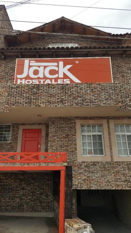 Jack Hostales León Exteriér fotografie